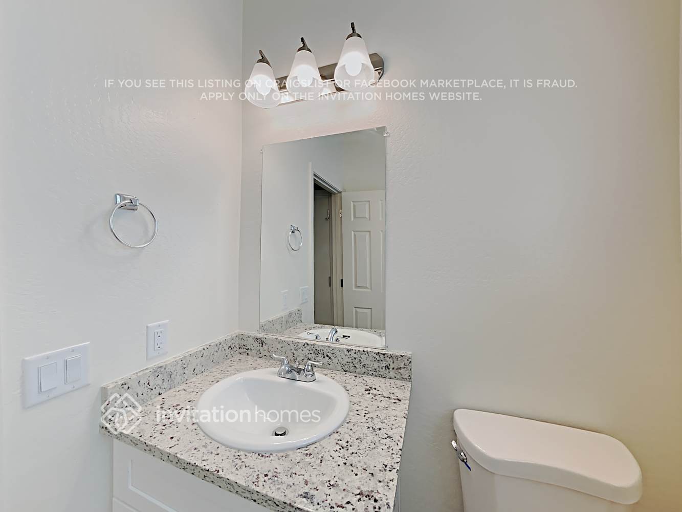 Building Photo - 18531 W Sunbelt Dr