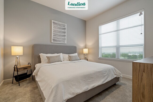 Building Photo - 13505 Inwood Rd