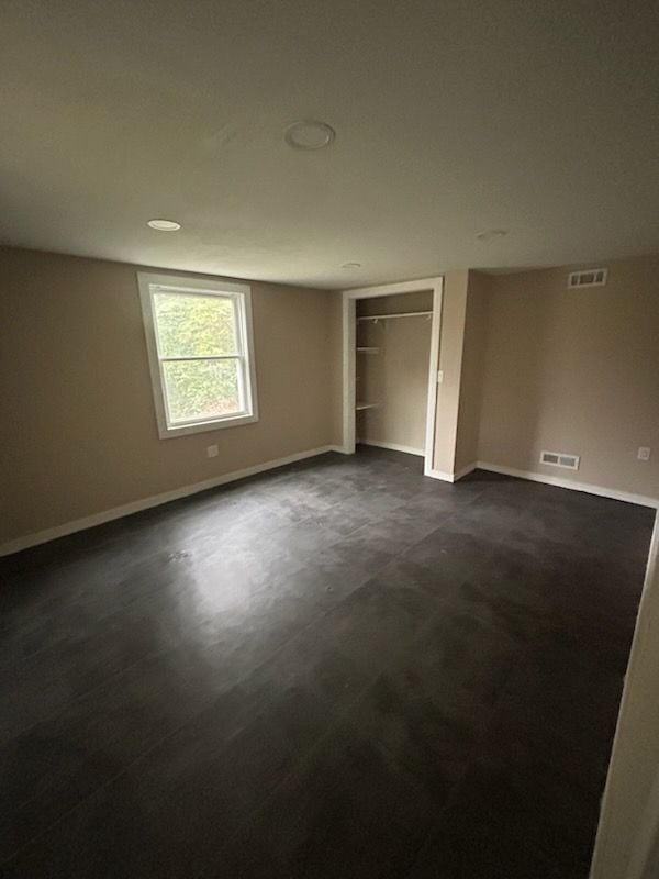 Building Photo - 1806 E Main St