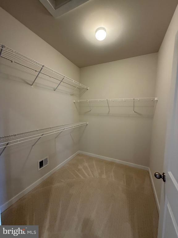 Building Photo - 128 Kinross Ln