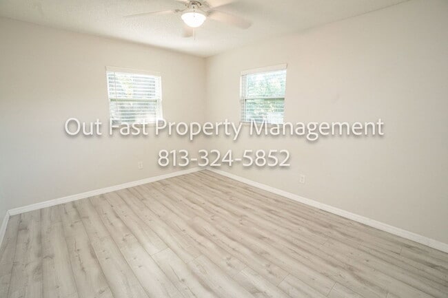 Building Photo - 430 3rd Ave