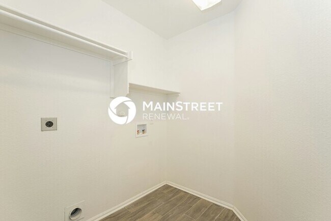 Building Photo - 3 Bedroom Pet-Friendly Home in San Antonio, TX with Main Street Renewal
