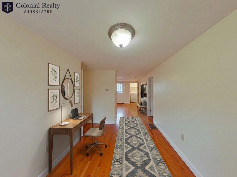 Building Photo - 8 Hearn St