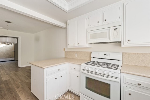 Building Photo - 25572 Spinnaker Dr