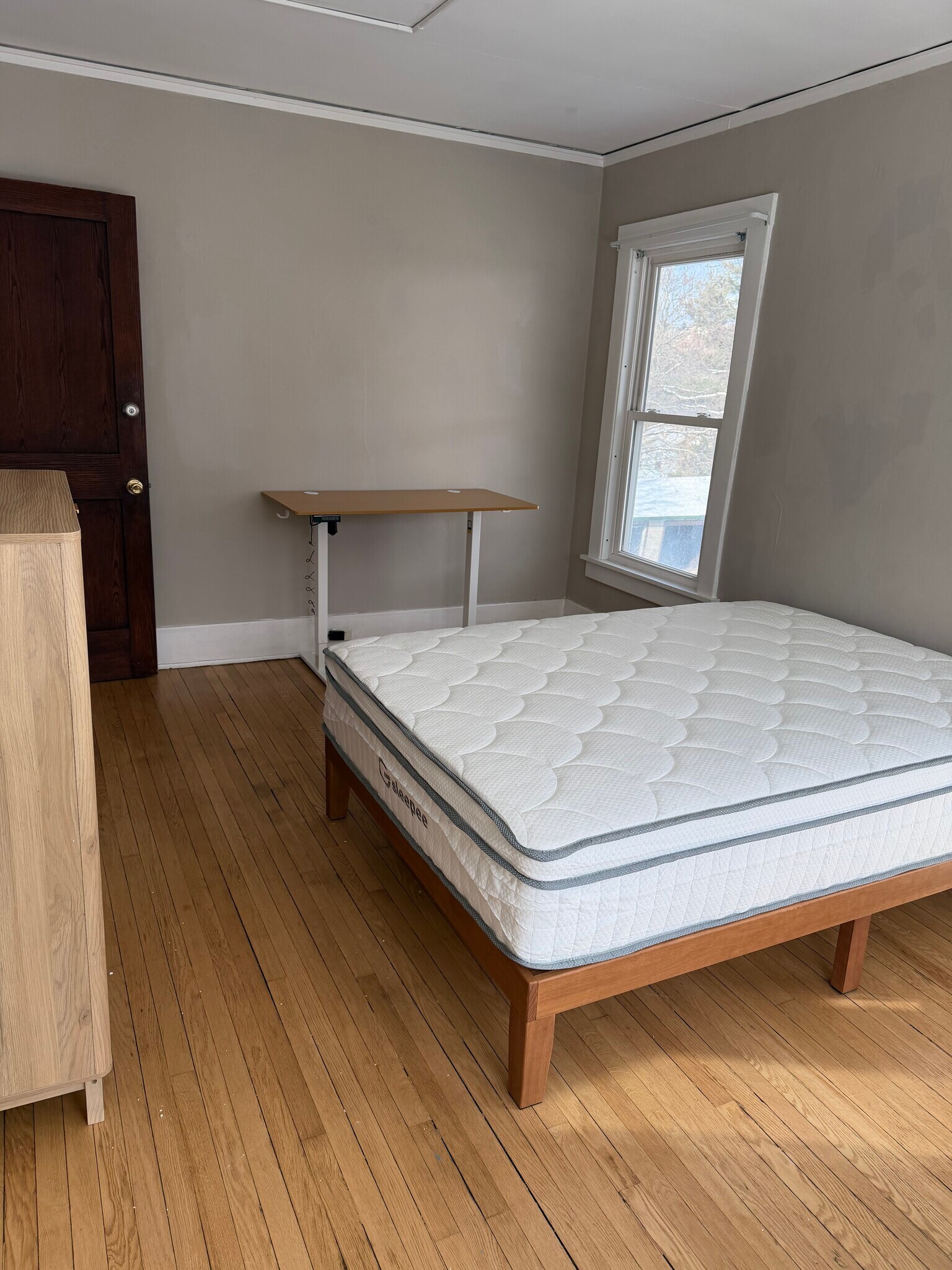 Building Photo - 412 Hillview Plz