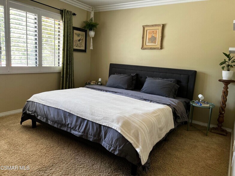 Building Photo - 2853 Instone Ct