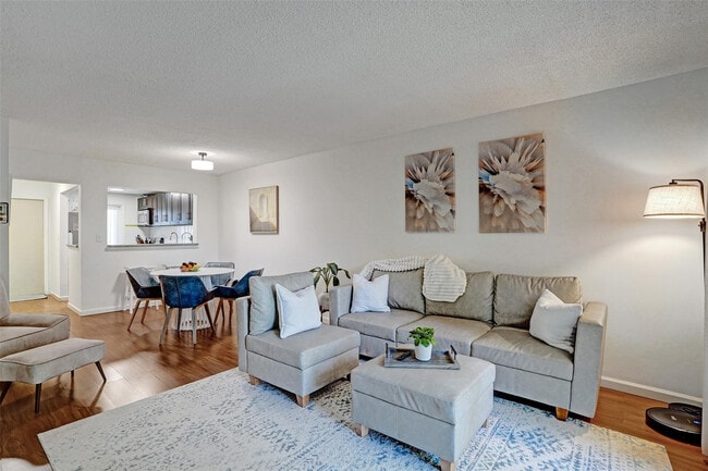 Building Photo - 2350 NE 14th Street Causeway