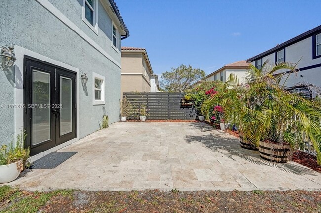 Building Photo - 847 NW 127th Ave