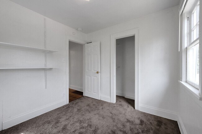 Building Photo - Spacious 4BR House in Greeley