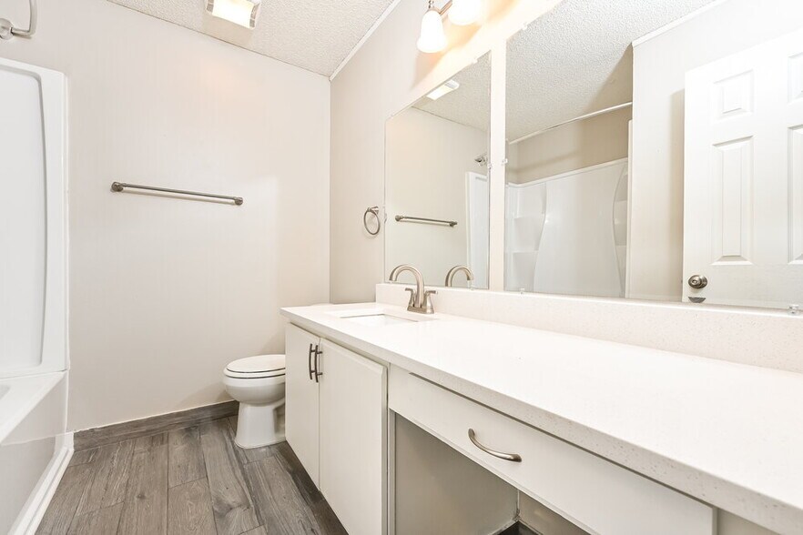 Building Photo - 356 Amethyst Ct