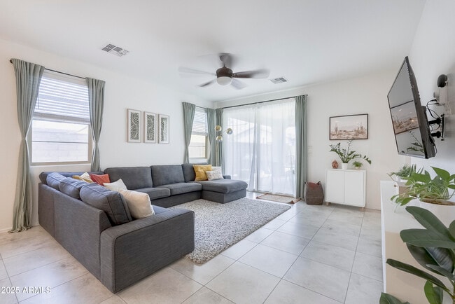 Building Photo - 22638 E Quintero Ct