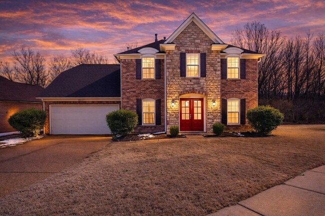 Building Photo - 7911 Pinefrost Ln