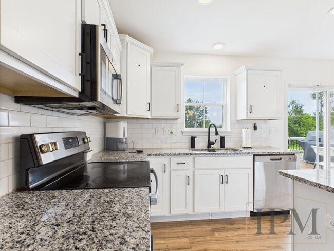 Building Photo - Coming Soon - Stunning 4 Bedroom, 2.5 Bath...