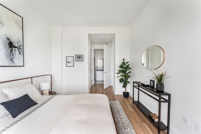 Building Photo - 8601 Bergenline Ave