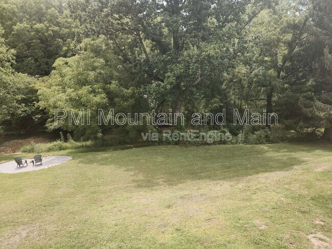 Building Photo - 52 Lon Israel Rd