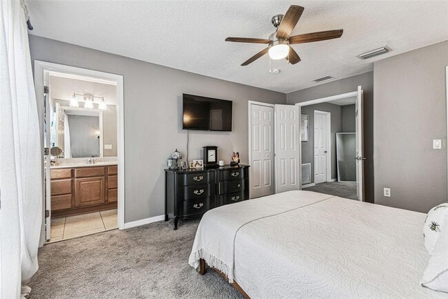 Building Photo - 2503 Middleton Grove Dr