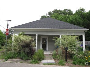 Building Photo - 103 Truce Street, Durham NC 27703