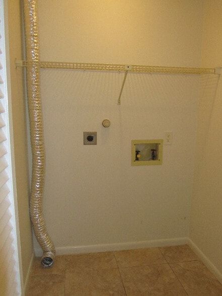 Building Photo - 4609 Clemens St