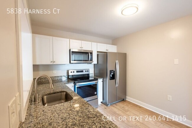 Building Photo - 5838 Harness Ct