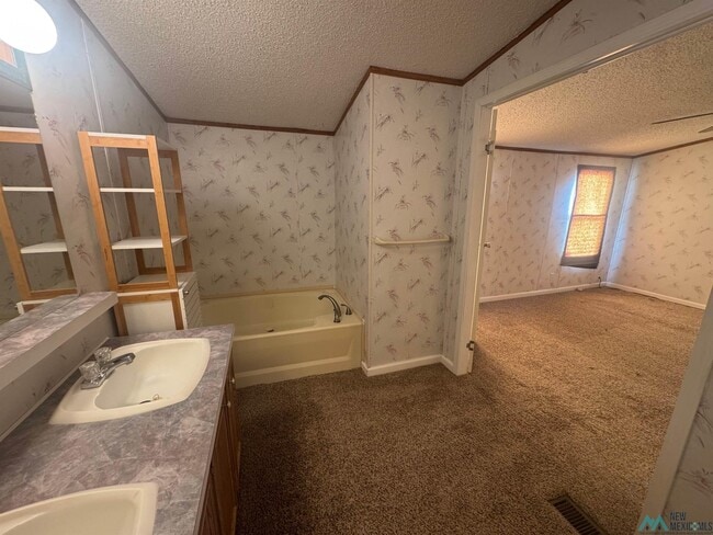 Building Photo - 903 Beckett Ave