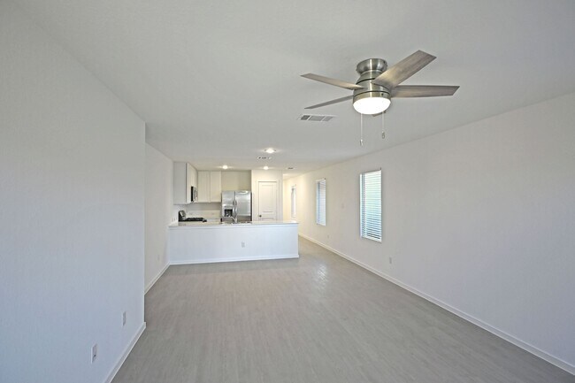 Building Photo - 7363 Orange Sapphire