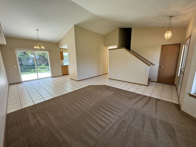 Building Photo - Backyard Oasis: 3 Bedroom 2 Bath House Ava...