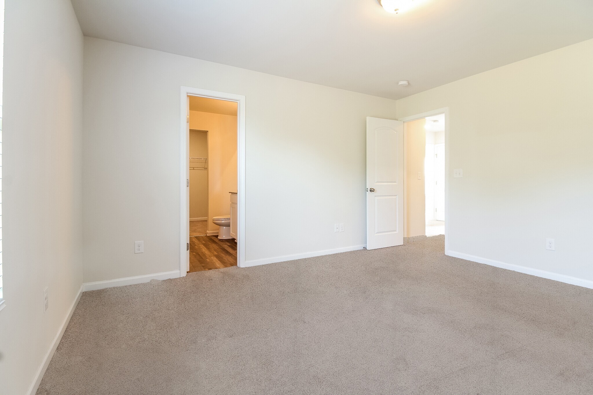 Building Photo - 204 Rawlings Hide Ln