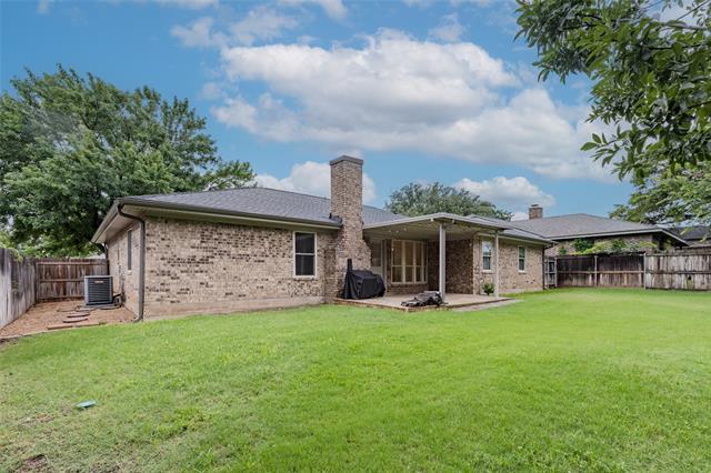 Building Photo - 717 Huntwich Dr