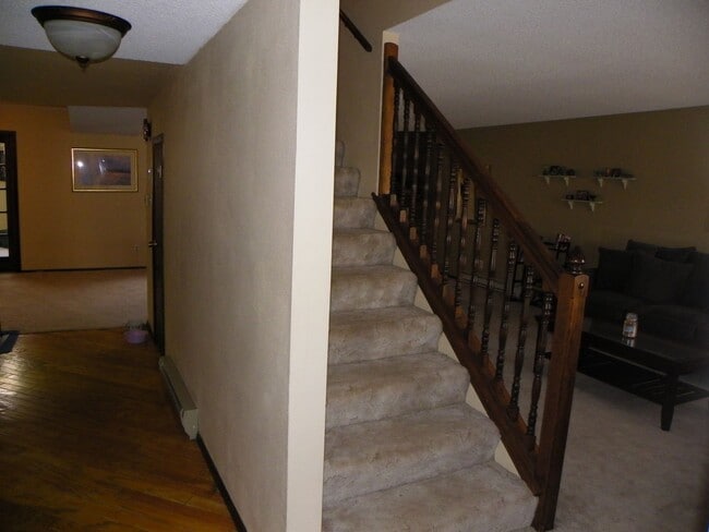 Building Photo - 1711 E Palmer Dr