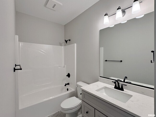 Building Photo - 7615 Walnut Bend Dr