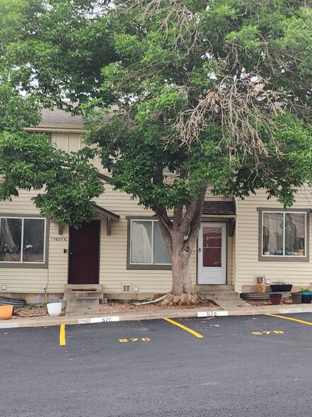 Primary Photo - 17657 E Loyola Dr