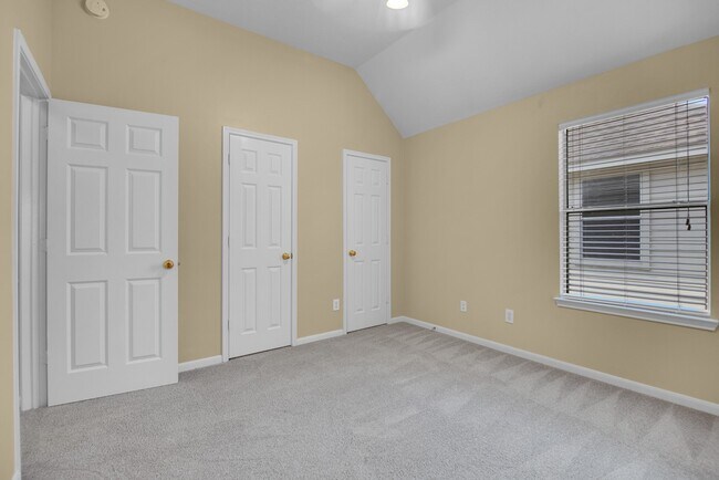 Building Photo - 2919 Silverbit Trail Ln