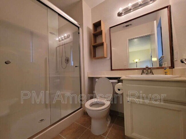 Building Photo - 7474 Griggs Way