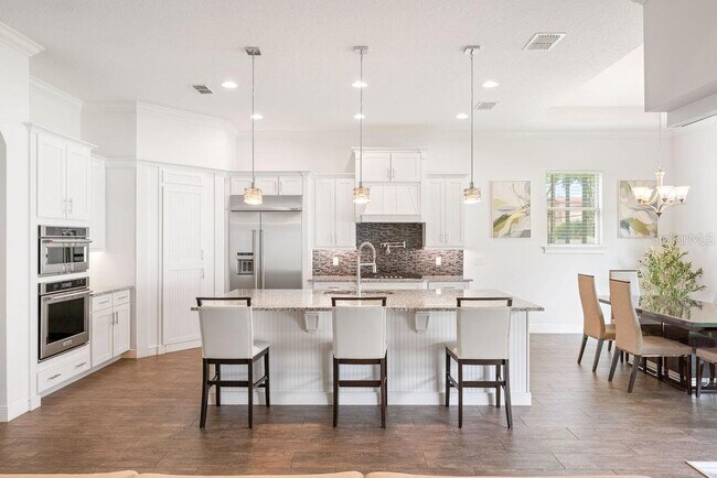 Building Photo - 706 Canopy Estate Dr