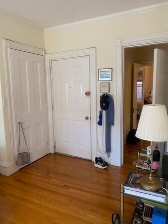 Primary Photo - 244 Beacon St