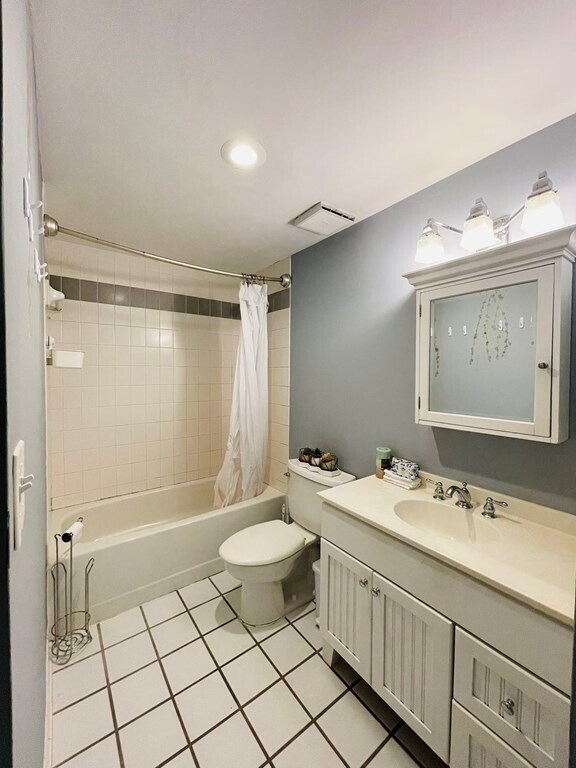 Building Photo - 59 Brainerd Rd