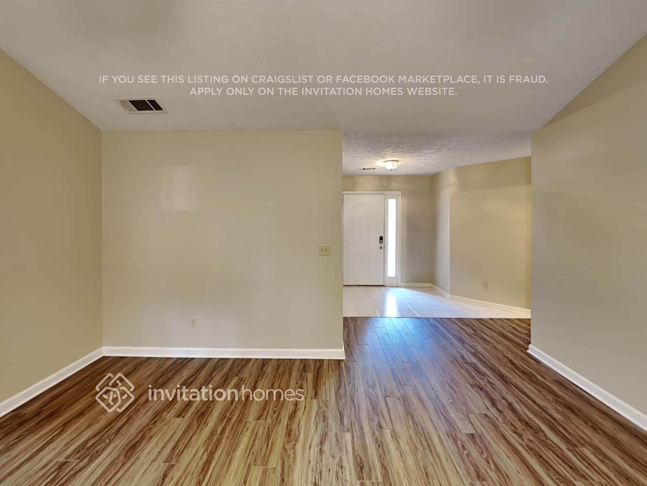 Building Photo - 810 Trellis Pond Ct