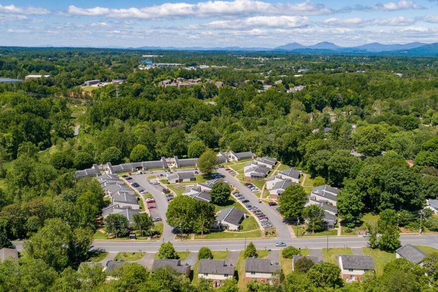 Primary Photo - Wesley Apartments - Senior Living Community