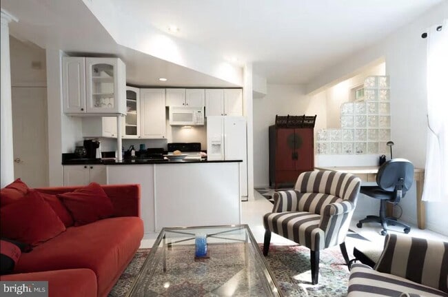 Building Photo - 2403 Shreve Hill Rd