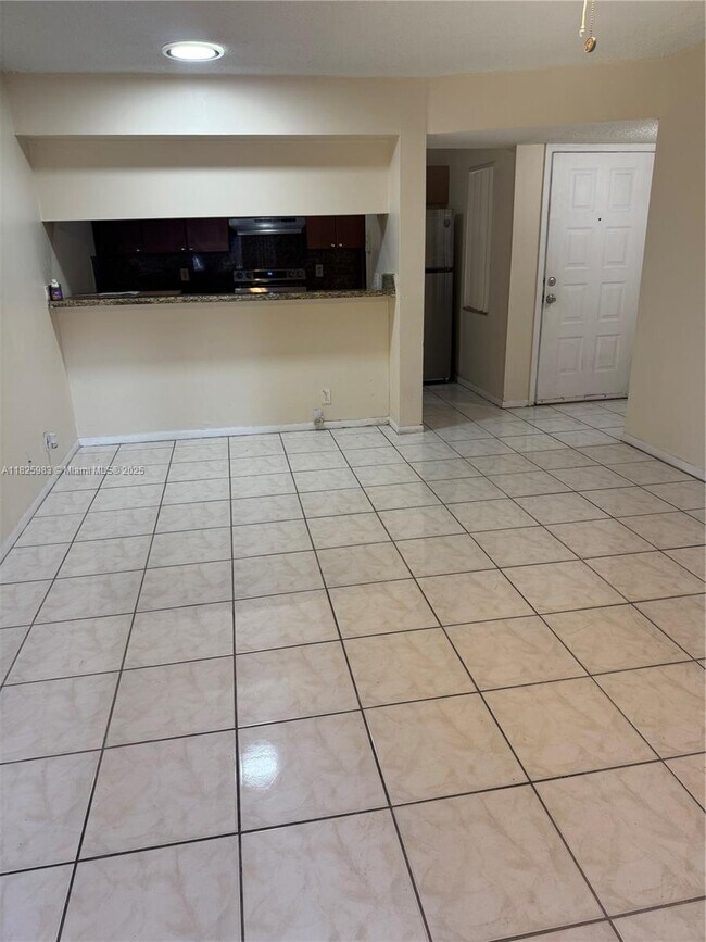 Building Photo - 11588 NW 43rd Ct