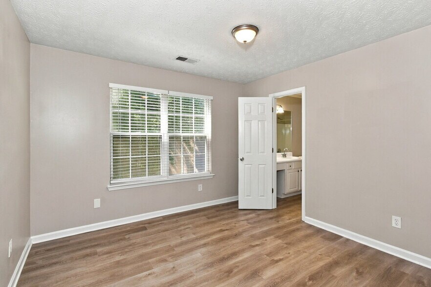 Building Photo - 3091 Noah Ct