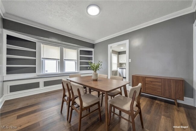 Building Photo - 3904 Ardmore Ave