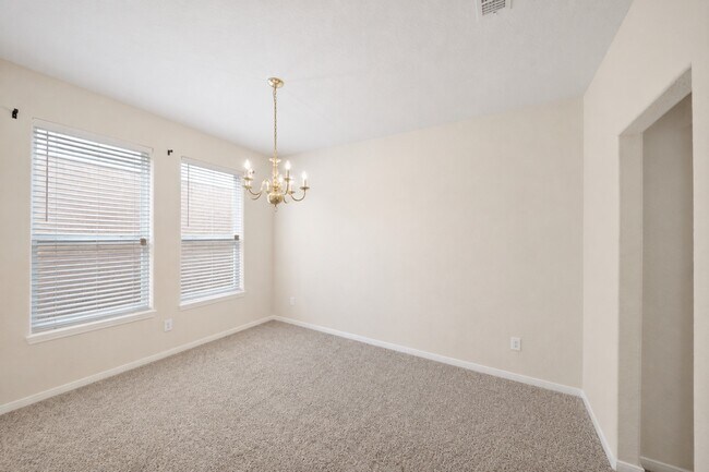Building Photo - 14822 Juniper Dale Ct