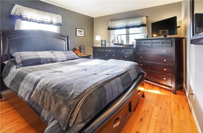 Building Photo - 99 Putney Dr