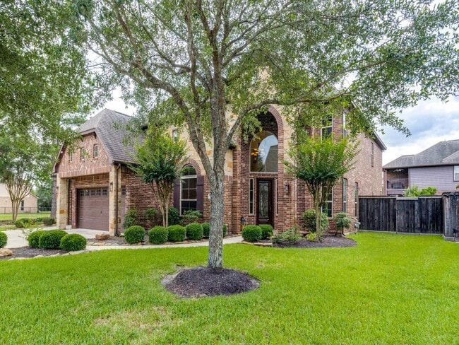 Building Photo - 18619 Duke Lake Dr