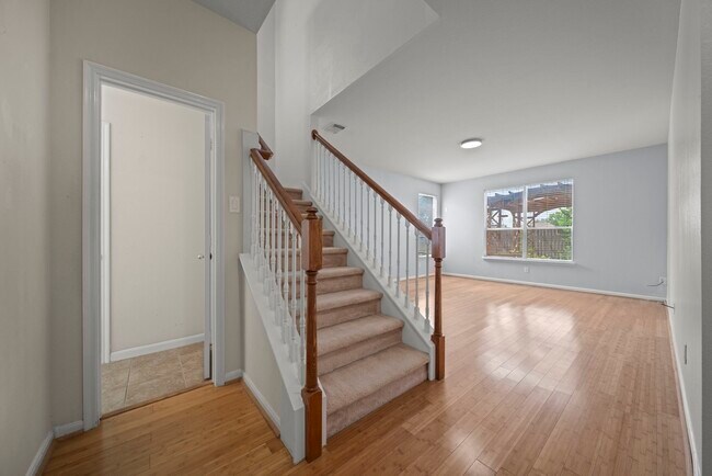 Building Photo - 6323 Channelbrook Ln