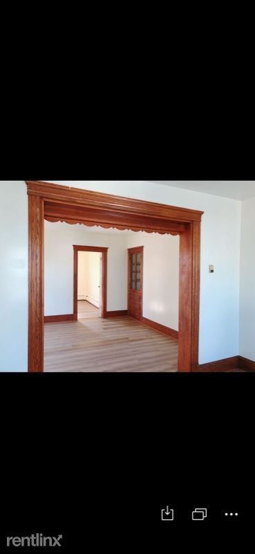 Building Photo - 3 br, 1 bath Apartment - 110 CLEVELAND ST