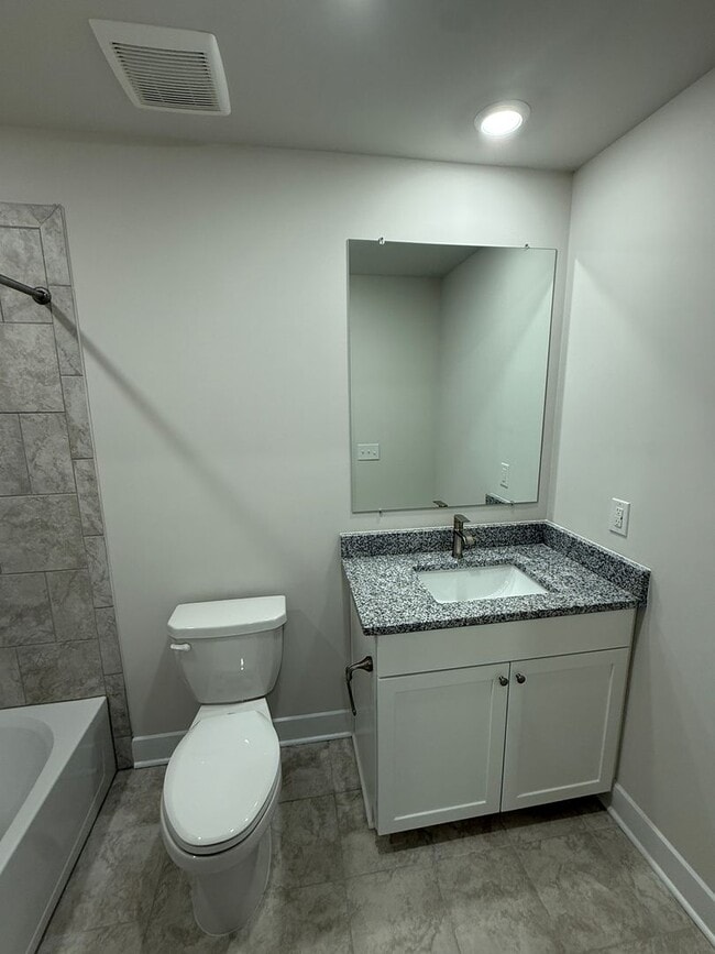 Building Photo - Luxury End-Unit Townhome with Golf Course Views at Tides at River Marsh- Cambridge, MD
