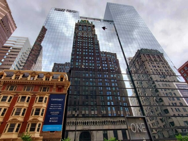 Building Photo - 10 Light St