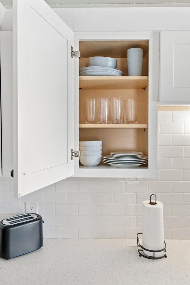 Building Photo - 1801 Withers Dr